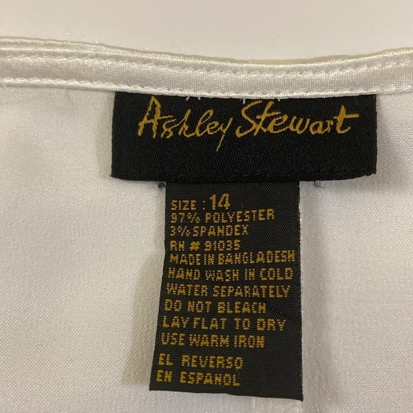 ASHLEY STEWART WOMEN’S,OFF WHITE,SHINING,POLYESTER/SPANDEX WRAP TOP, SIZ… - Picture 10 of 10